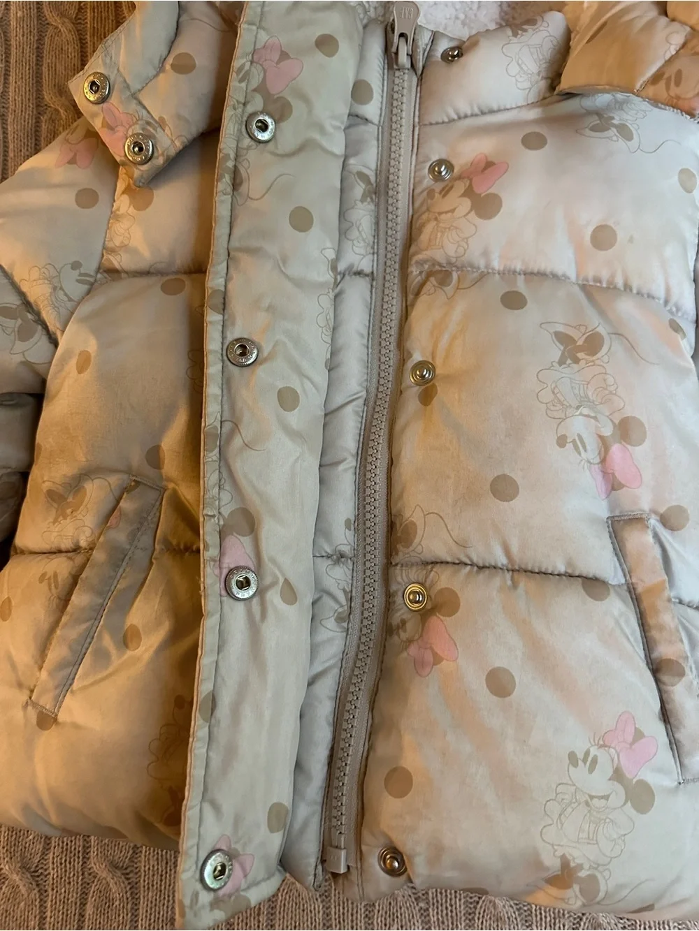 EUC Baby Gap×Disney Toddler Girl Sherpa Lined Puffer Jacket, Vintage Minnie, 2T